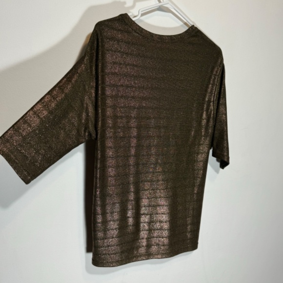 NWT FRNCH Metallic Striped 3/4 Sleeve Top - Picture 3 of 5